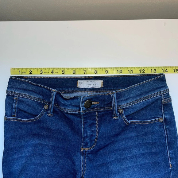Free People Dark Wash Mid-rise Ankle Super Skinny Jeans 26 Women’s - Picture 8 of 13